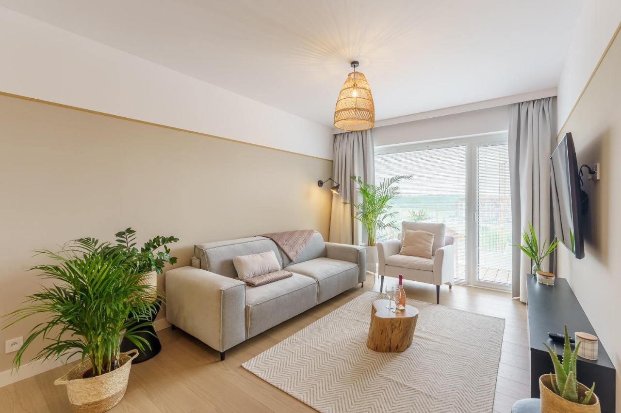 Lighthouse - Polanki Aqua - Rose Sky Apartment *