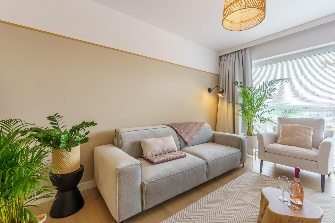 Lighthouse - Polanki Aqua - Rose Sky Apartment Kolberg
